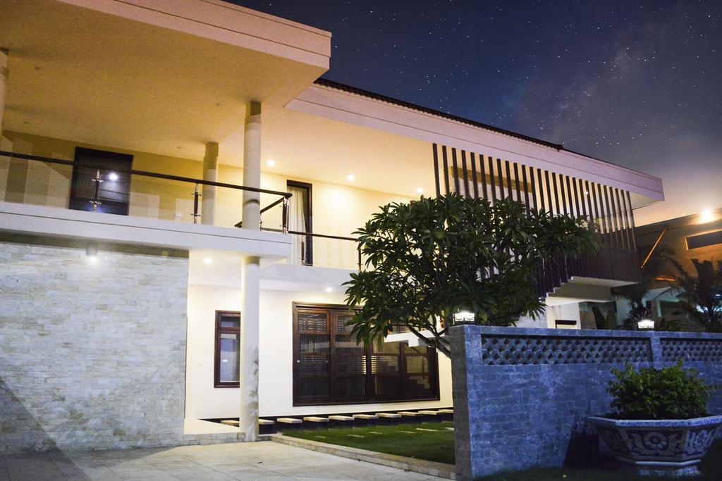 Diamond Bay Golf And Villas Nha Trang Exterior photo